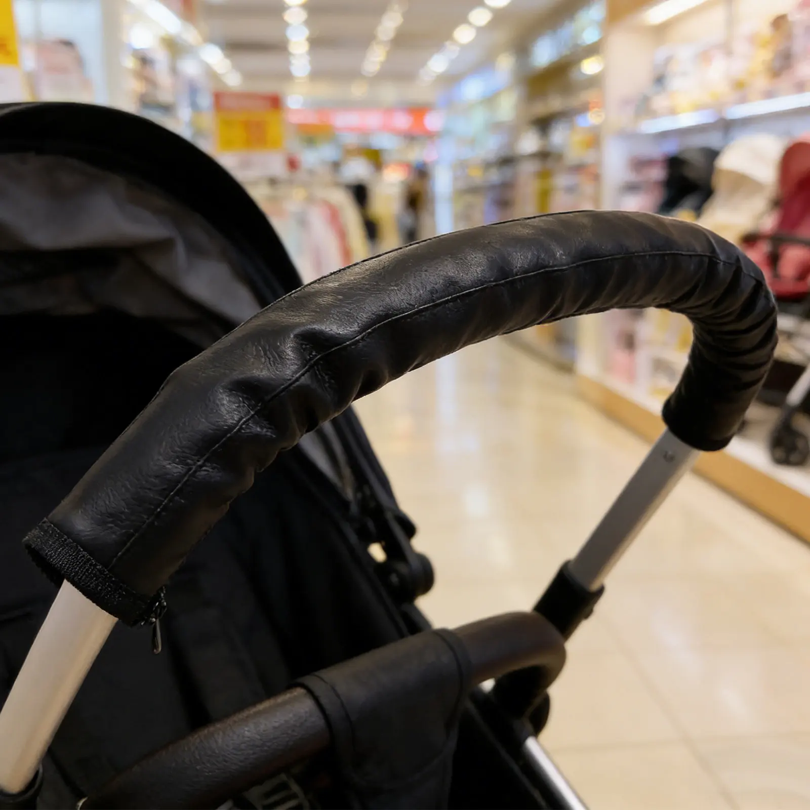 Baby Stroller Handle Cover Black Silicone Soft Non-Slip Anti-Cold Winter Grip Protector Sleeve for Baby Stroller
Baby Stroller Handle Cover Black Silicone Soft Non-Slip Anti-Cold Winter Grip Protector Sleeve for Baby Stroller