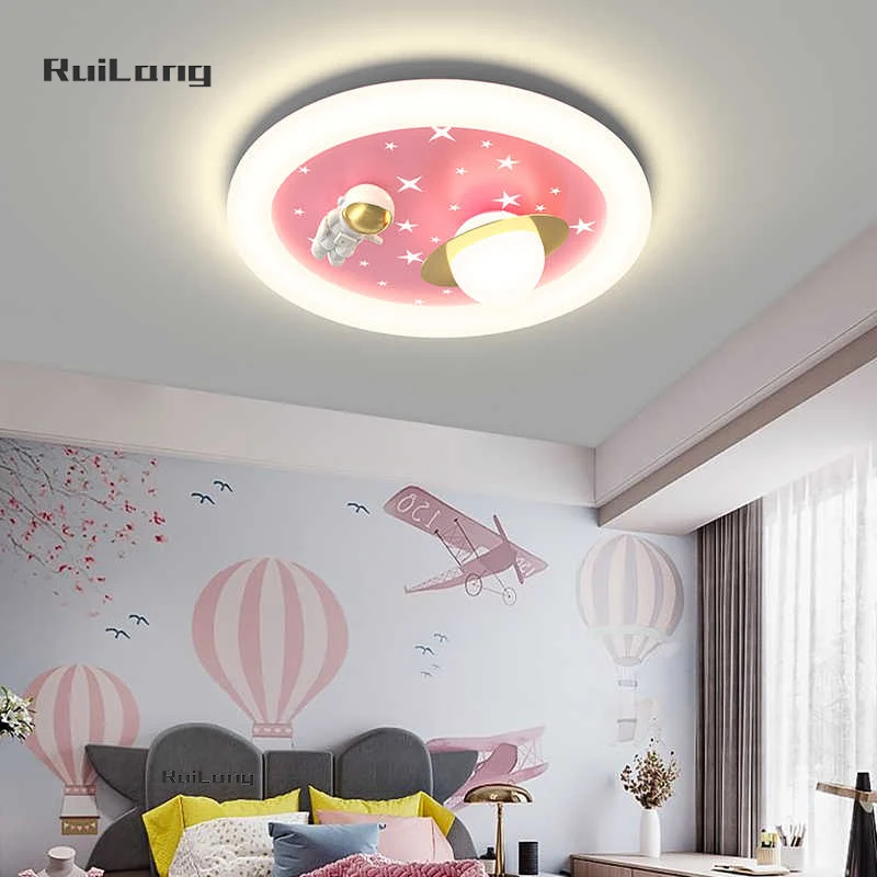 Современные светодиодные потолочные светильники в виде астронавта, люстра в детскую комнату, мальчиков, девочек, спальни, кабинета, мультяшная звезда, Луна, Космический человек, люстра детская, светильник потолочный
Современные светодиодные потолочные светильники в виде астронавта, люстра в детскую комнату, мальчиков, девочек, спальни, кабинета, мультяшная звезда, Луна, Космический человек, люстра детская, светильник потолочный