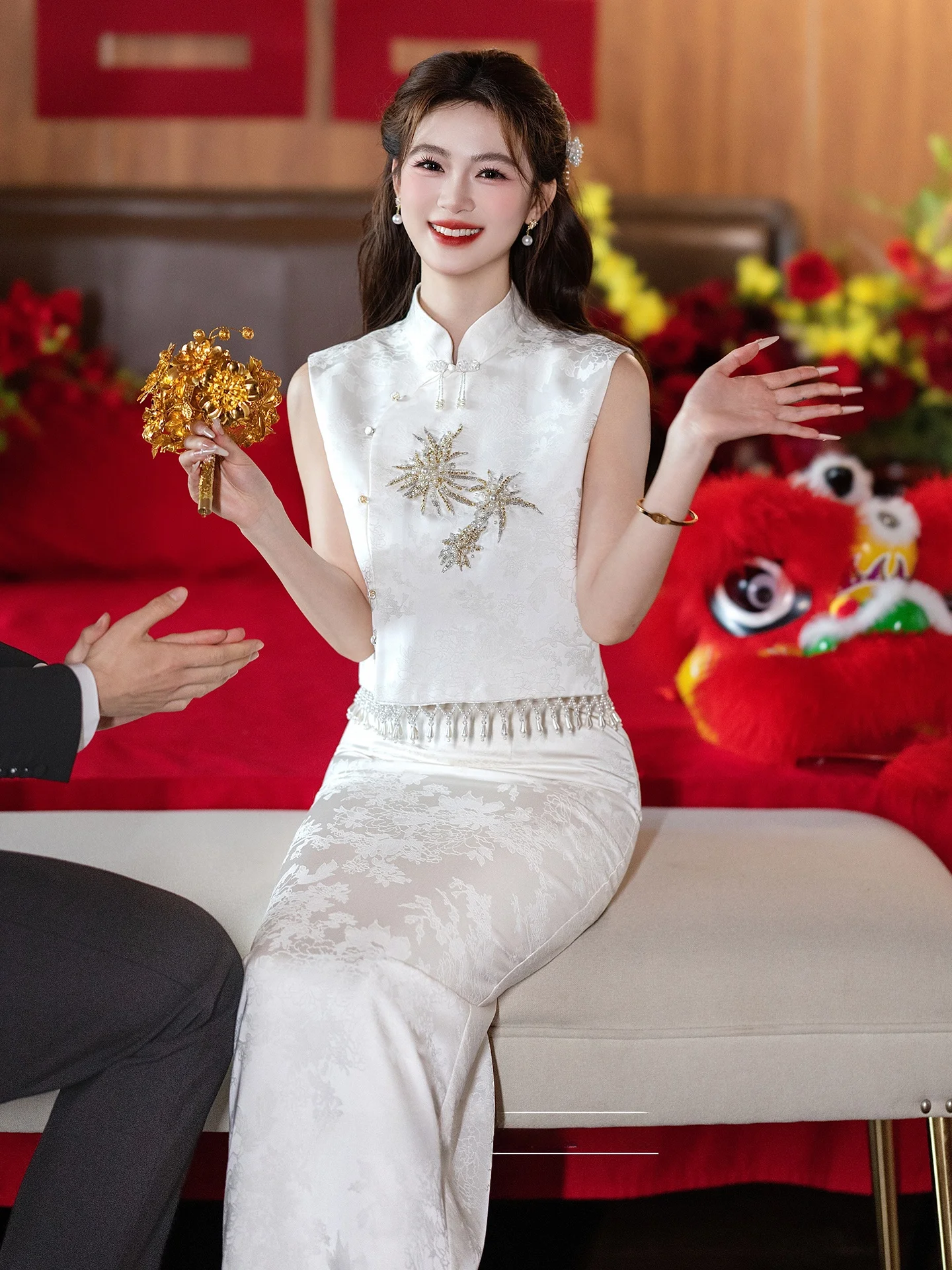 New Chinese Style Wedding Dress Skirt Engagement Ceremony Drinking Ceremony Beautiful Morning Robe for Short Women
New Chinese Style Wedding Dress Skirt Engagement Ceremony Drinking Ceremony Beautiful Morning Robe for Short Women