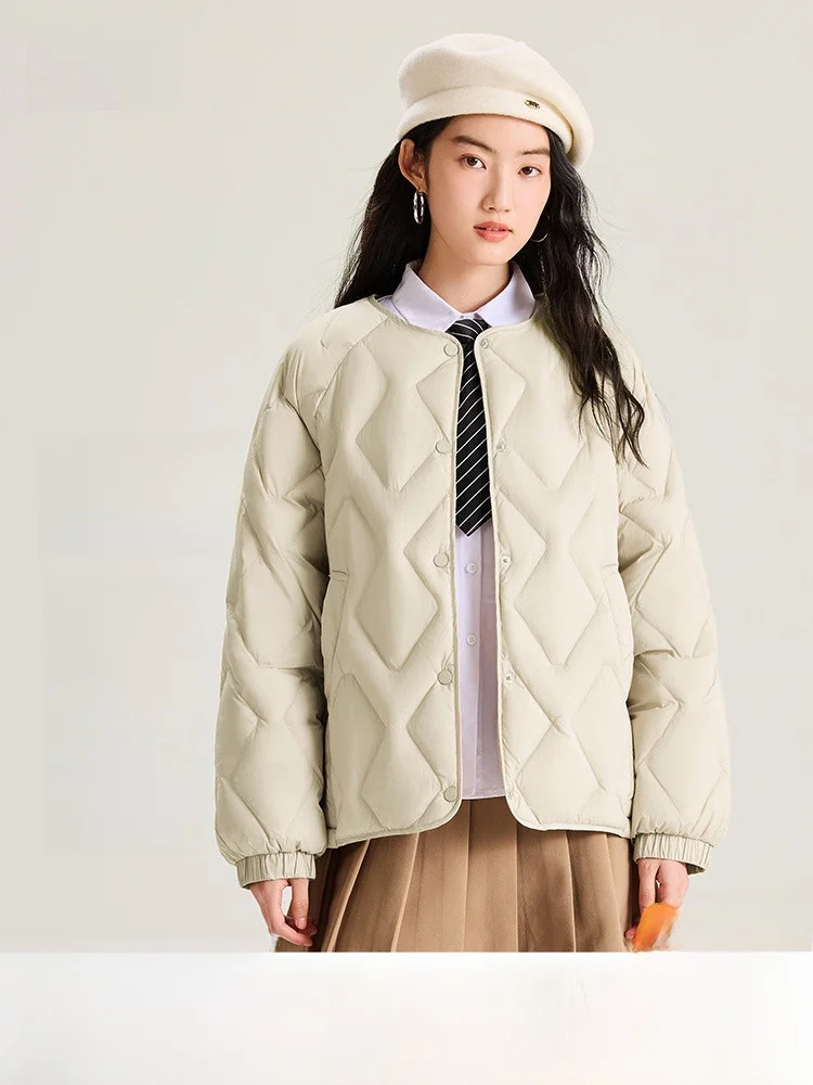 Snow Flying Spring 26 Women's Casual round Neck down Jacket Home Leisure Unisex Korean Style Nylon Fiber 85% down Coat
Snow Flying Spring 26 Women's Casual round Neck down Jacket Home Leisure Unisex Korean Style Nylon Fiber 85% down Coat