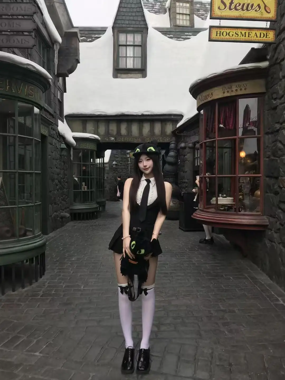 Black Waist-Cinching Vest And Skirt Set College Sister Style American Hot Girl Universal Studios Outfit Polyester Summer Fashion
Black Waist-Cinching Vest And Skirt Set College Sister Style American Hot Girl Universal Studios Outfit Polyester Summer Fashion
