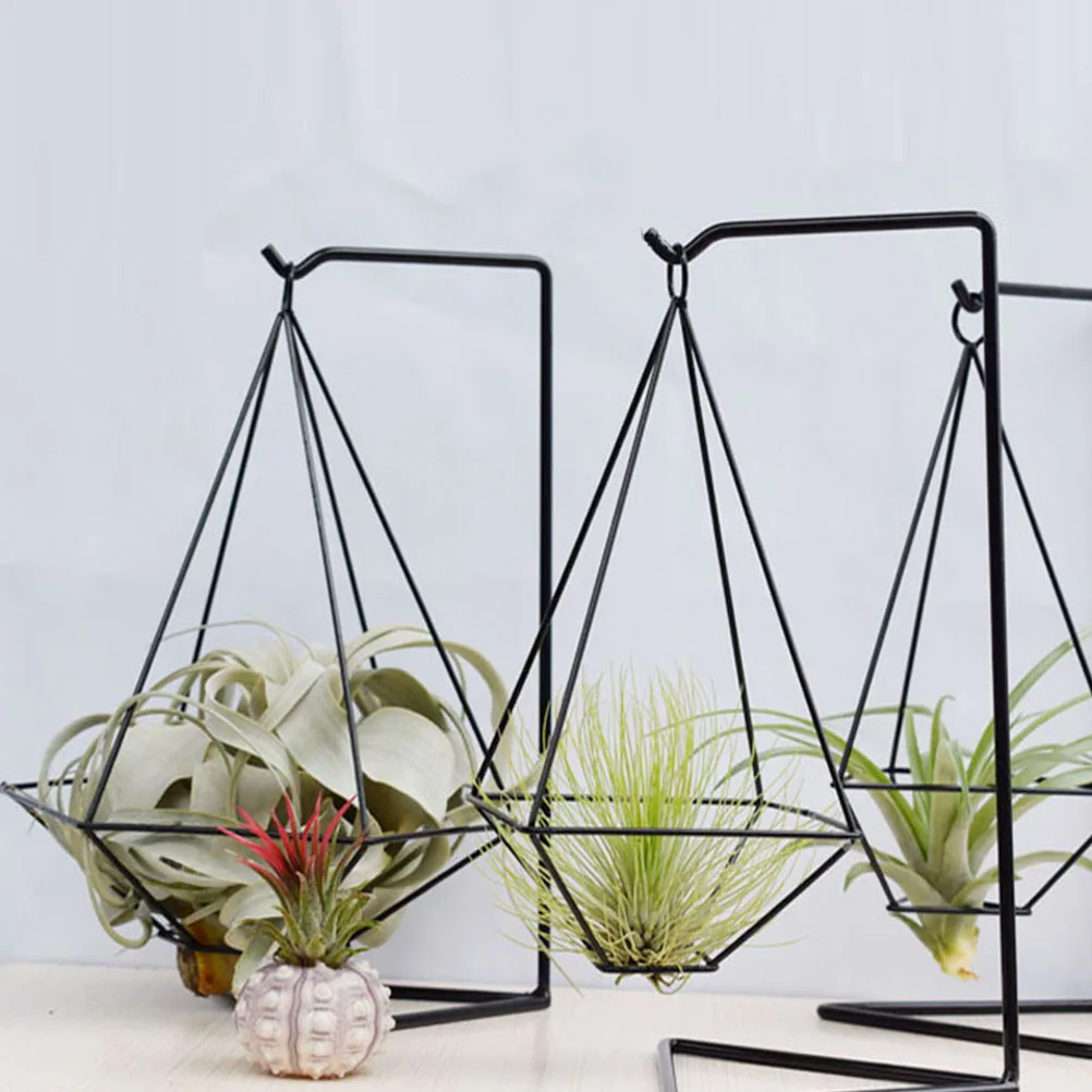 1pc Triangular Flower Stand Black Wall Hanging Rack For Home Decor Strong Durable Environmental Protection Material Flower
1pc Triangular Flower Stand Black Wall Hanging Rack For Home Decor Strong Durable Environmental Protection Material Flower
