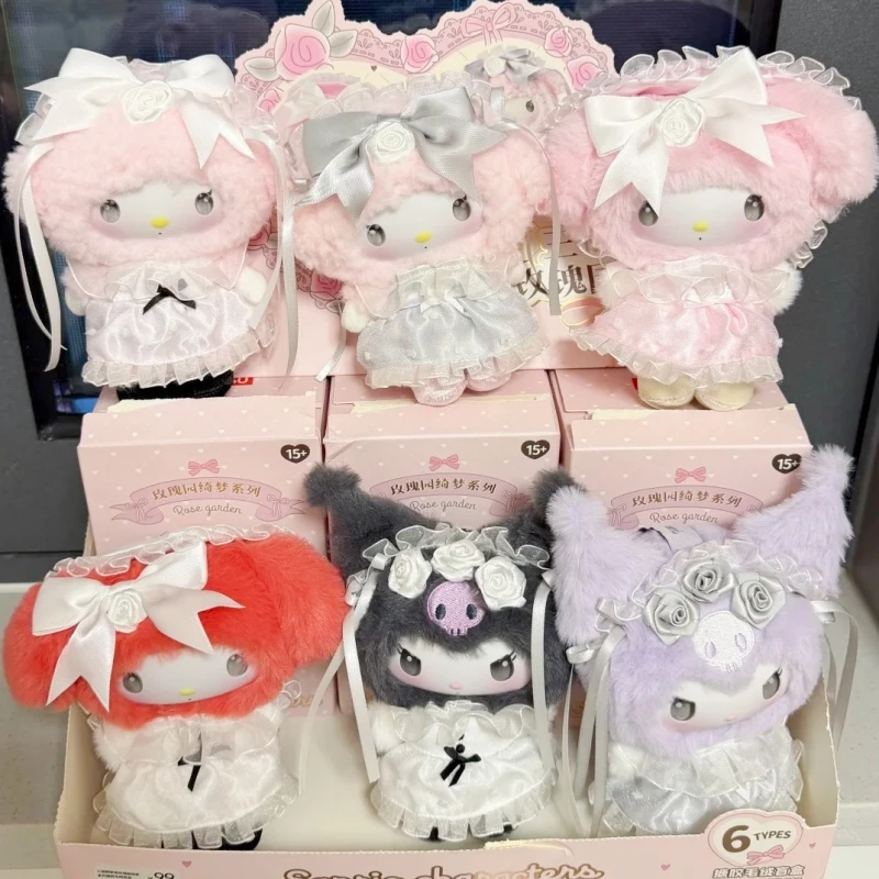 Оригинальные плюшевые игрушки Sanrio Rose Garden Dream в закрытых коробках, милые фигурки, подвески My Melody, декоративные игрушки, подарки на день рождения для девочек
Оригинальные плюшевые игрушки Sanrio Rose Garden Dream в закрытых коробках, милые фигурки, подвески My Melody, декоративные игрушки, подарки на день рождения для девочек
