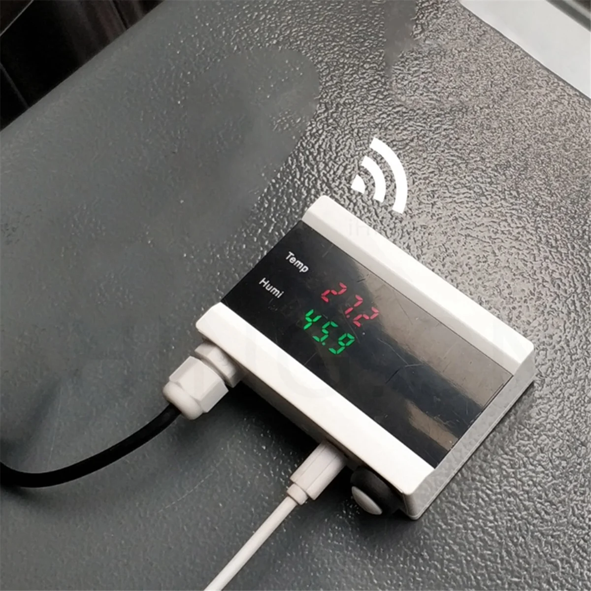 COTS-tTuya WIFI Temperature and Humidity Sensor for Smart Home with LCD Display Home Thermostat
COTS-tTuya WIFI Temperature and Humidity Sensor for Smart Home with LCD Display Home Thermostat