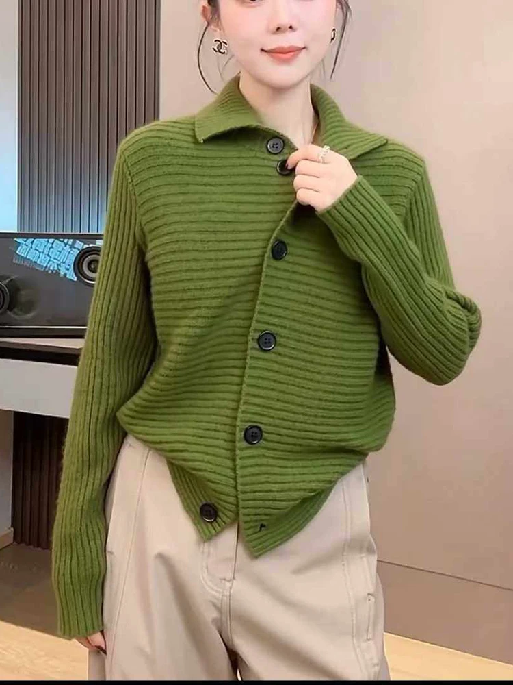 Вязаный свитер с эффектом похудения, повседневный, с высоким воротником, женский, в стиле ретро, модный, весенне-осенний, базовый, на одной пуговице
Вязаный свитер с эффектом похудения, повседневный, с высоким воротником, женский, в стиле ретро, модный, весенне-осенний, базовый, на одной пуговице