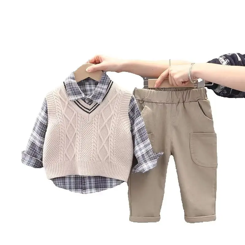 Boys' Spring and Autumn Set Fashion New Children's Sweater Vest+Long Sleeve Shirt+Pants 3-Piece Set
Boys' Spring and Autumn Set Fashion New Children's Sweater Vest+Long Sleeve Shirt+Pants 3-Piece Set