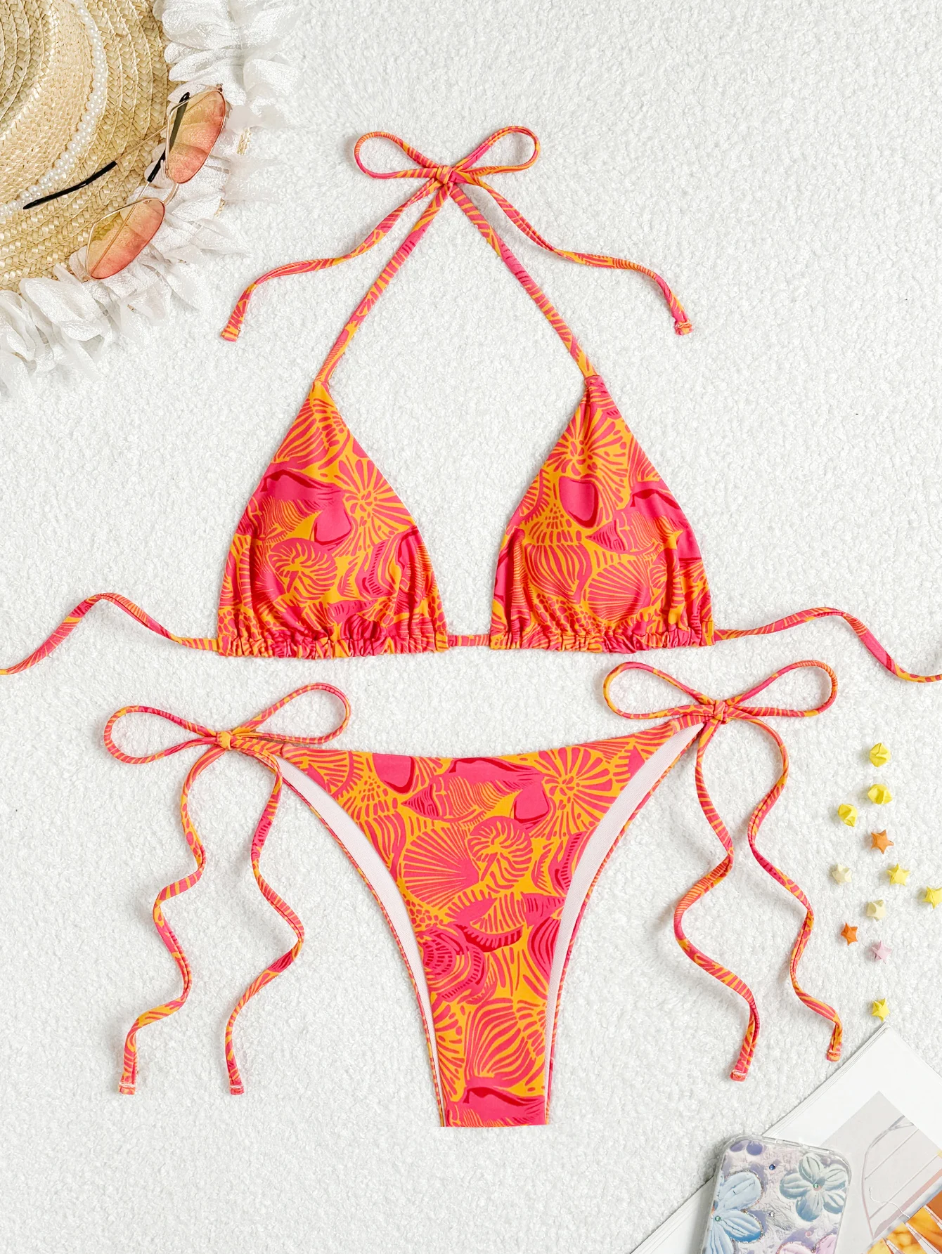 2025 Triangle Halter String Bikini Women Printed Swimwear Female Sexy Swimsuit Bathers Bathing Swimming Swim Suit Beachwear
2025 Triangle Halter String Bikini Women Printed Swimwear Female Sexy Swimsuit Bathers Bathing Swimming Swim Suit Beachwear