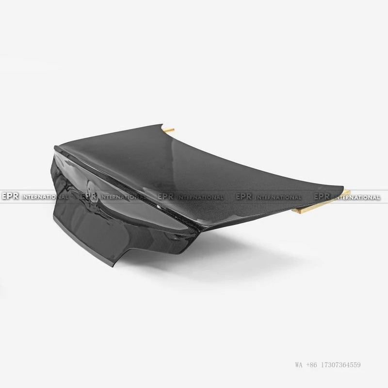 Suitable For Nissan Infiniti G35, Carbon Fiber EPR Style Integrated Ducktail Rear Spoiler Modification
Suitable For Nissan Infiniti G35, Carbon Fiber EPR Style Integrated Ducktail Rear Spoiler Modification