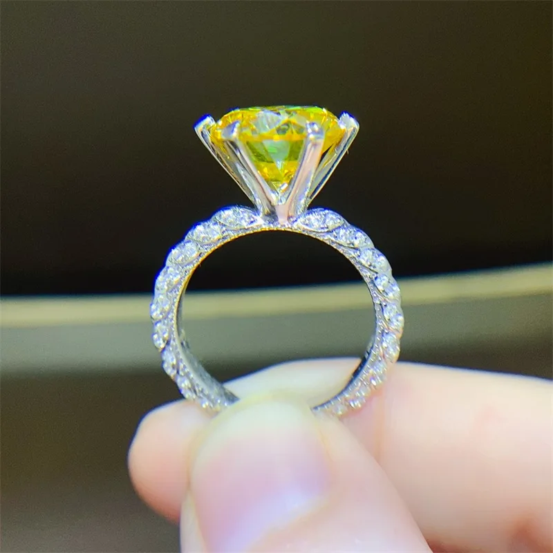 Vintage Round 5Ct Yellow Topaz Moissanite Diamond Ring 925 Sterling Silver Party Wedding Band Rings for Women Engagement Jewelry
Vintage Round 5Ct Yellow Topaz Moissanite Diamond Ring 925 Sterling Silver Party Wedding Band Rings for Women Engagement Jewelry