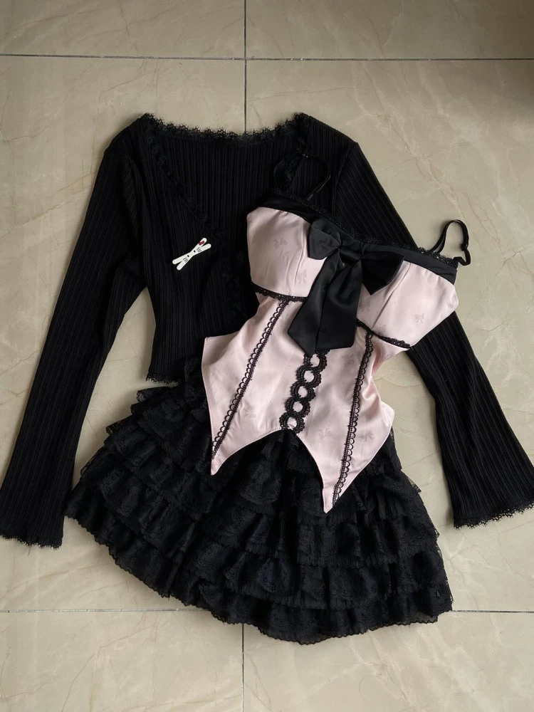 Осенние сексуальные винтажные новые комплекты из 3-х предметов для женщин Y2k с бантом и кружевным дизайном, пальто + шикарная юбка с высокой талией, женская ретро-корейская популярная одежда
Осенние сексуальные винтажные новые комплекты из 3-х предметов для женщин Y2k с бантом и кружевным дизайном, пальто + шикарная юбка с высокой талией, женская ретро-корейская популярная одежда