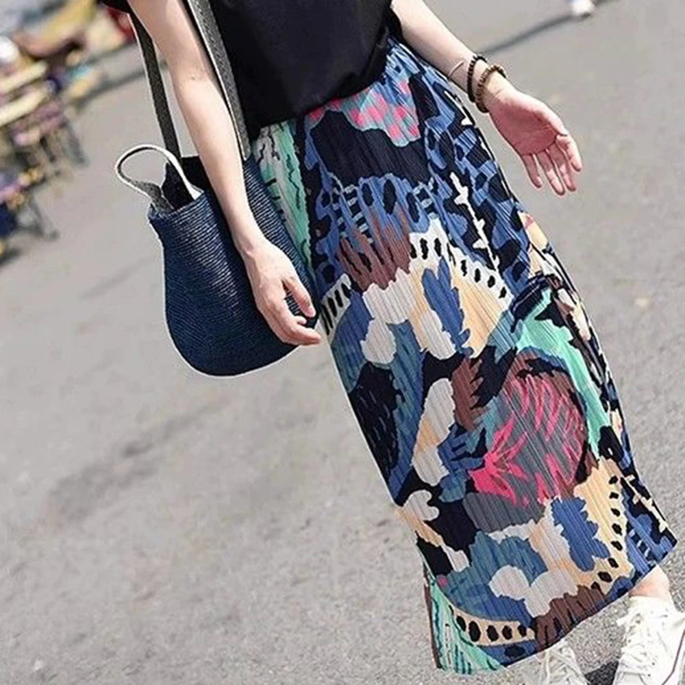 Folds 2025 new Mori wear women's medieval series printed pleated a word medium and long skirt vintage
Folds 2025 new Mori wear women's medieval series printed pleated a word medium and long skirt vintage