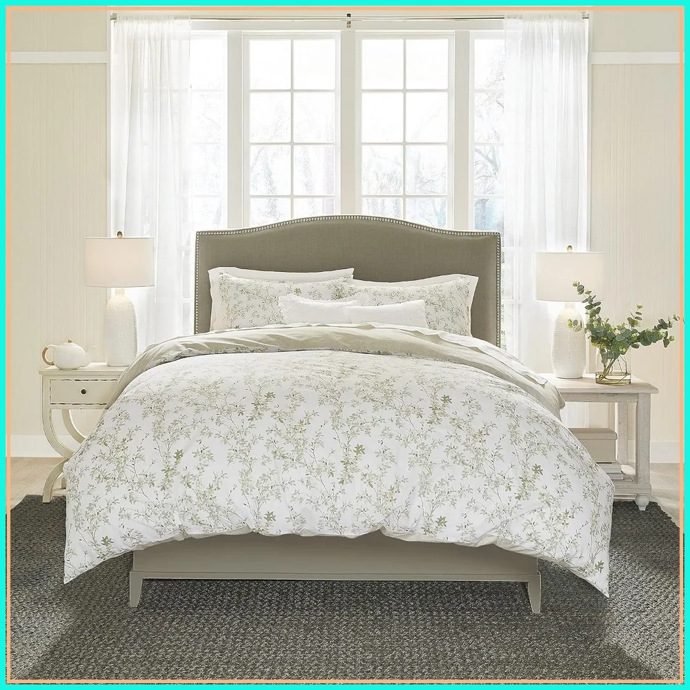 Queen Duvet Cover Set, Cotton Reversible Bedding with Matching Shams, Medium Weight All-Season Bedding (Lindy Green)
Queen Duvet Cover Set, Cotton Reversible Bedding with Matching Shams, Medium Weight All-Season Bedding (Lindy Green)