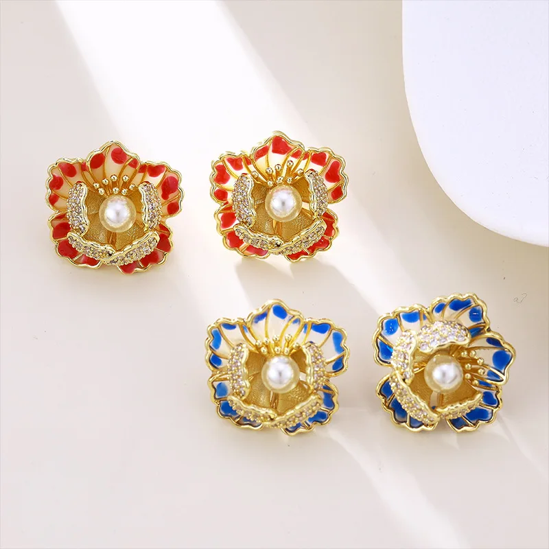 Enamel Flower Stud Earrings with Pearl and Cubic Zirconia Gold Tone Statement Jewelry for Banquet Party Gathering
Enamel Flower Stud Earrings with Pearl and Cubic Zirconia Gold Tone Statement Jewelry for Banquet Party Gathering