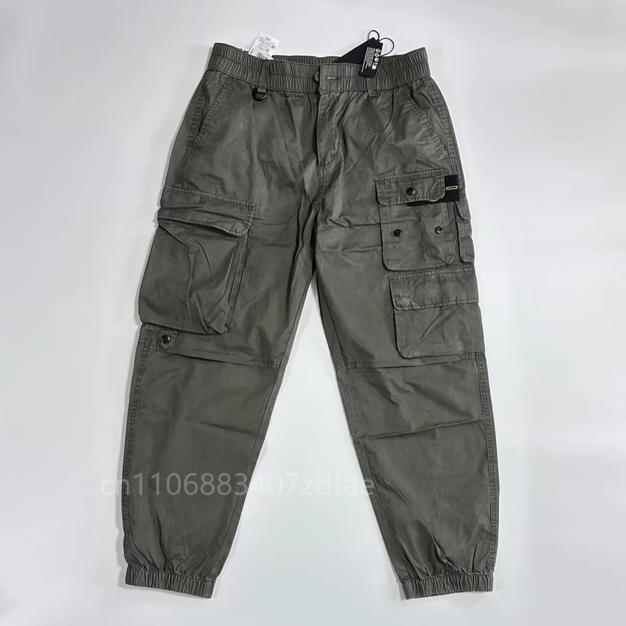 2026 Compass Button Patch Italian Luxury Brand Style 3 Labels Spring Autumn Men's Elastic Waist Cargo Cotton Multi-Pockets Pants
2026 Compass Button Patch Italian Luxury Brand Style 3 Labels Spring Autumn Men's Elastic Waist Cargo Cotton Multi-Pockets Pants