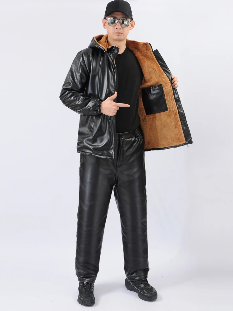 Men's Winter Thiened Fce Lined Leather Jaet Coat with Hat Waterproof Windproof Motorcycle Sle Anti Wind Cotton PU Ma...
Men's Winter Thiened Fce Lined Leather Jaet Coat with Hat Waterproof Windproof Motorcycle Sle Anti Wind Cotton PU Ma...