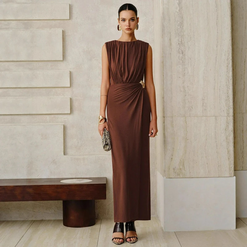 Spring Fashion Cross-border Women Wrinkle-Fitted Sleeveless Long Dress Metallic Decorations Solid Color Light Luxury Feel Dress
Spring Fashion Cross-border Women Wrinkle-Fitted Sleeveless Long Dress Metallic Decorations Solid Color Light Luxury Feel Dress