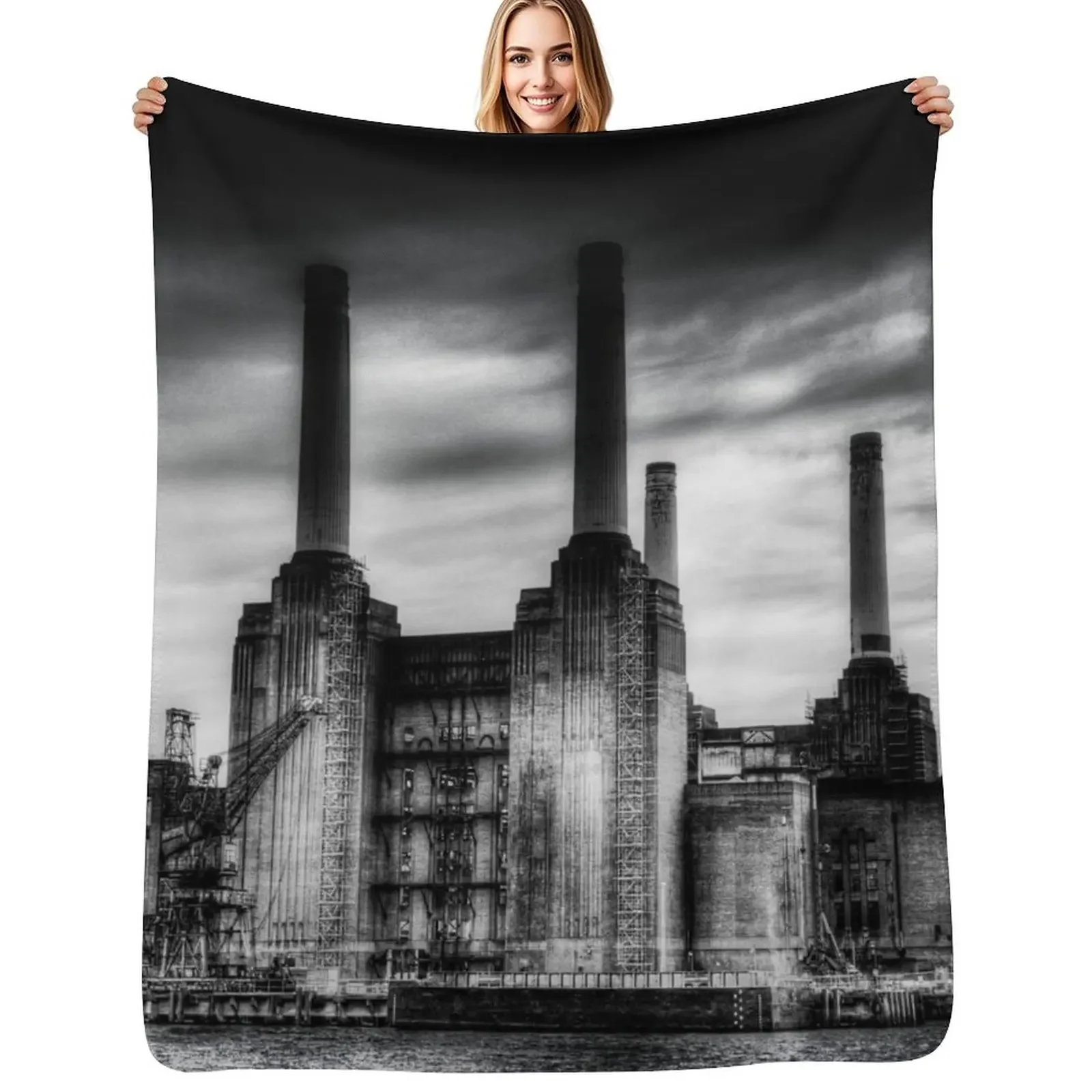 Battersea Power Station London Throw Blanket Plush manga Giant Sofa Blanket
Battersea Power Station London Throw Blanket Plush manga Giant Sofa Blanket