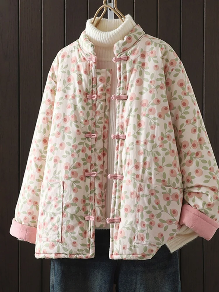 Handmade Pure Cotton Floral Patchwork Women's Jacket Thickened Warm Cotton Coat Sweet Style Loose Fit Long Sleeve Stand Collar
Handmade Pure Cotton Floral Patchwork Women's Jacket Thickened Warm Cotton Coat Sweet Style Loose Fit Long Sleeve Stand Collar