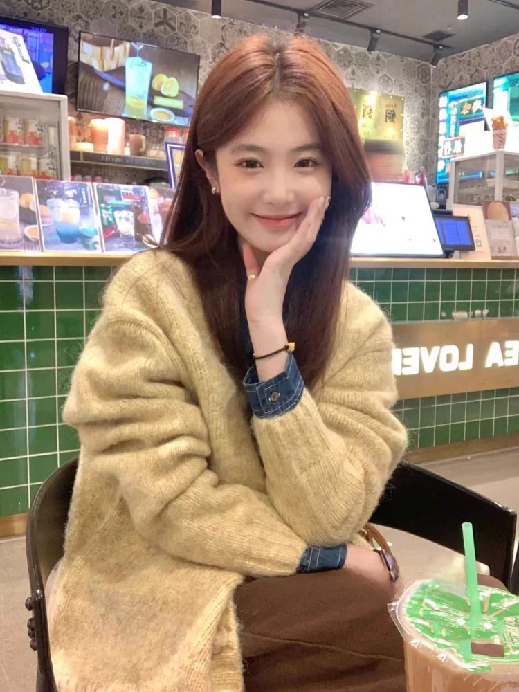 Laid-ba Luxury Yellow Knitted Sweater Coat Women's Faion Korean Sle Winter 2025 New Arrival Loose Fit Long Sve Top
Laid-ba Luxury Yellow Knitted Sweater Coat Women's Faion Korean Sle Winter 2025 New Arrival Loose Fit Long Sve Top