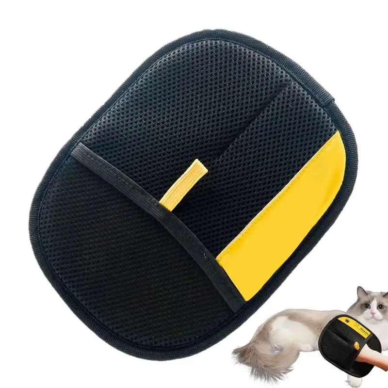 Pet Hair Removal Gloves Static Two-Way Dog Dematting Gloves Lanyard Design Pet Cleaning Tool For Dogs Cats Rabbits And Other
Pet Hair Removal Gloves Static Two-Way Dog Dematting Gloves Lanyard Design Pet Cleaning Tool For Dogs Cats Rabbits And Other
