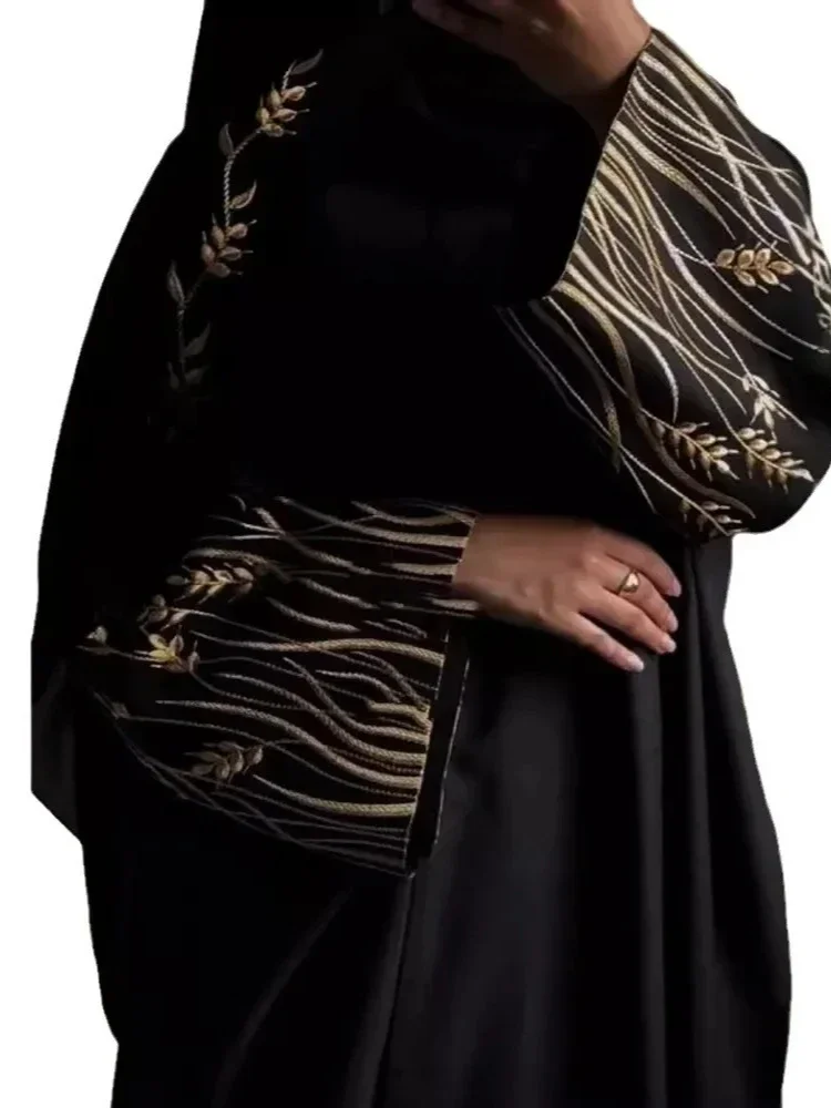 Ид мусульманское платье Абая женское платье Рамадан Ид кафтаны абайи вышивка Саудовская Аравия ислам мусульманское длинное платье халат кафтан Vestidos 2026
Ид мусульманское платье Абая женское платье Рамадан Ид кафтаны абайи вышивка Саудовская Аравия ислам мусульманское длинное платье халат кафтан Vestidos 2026