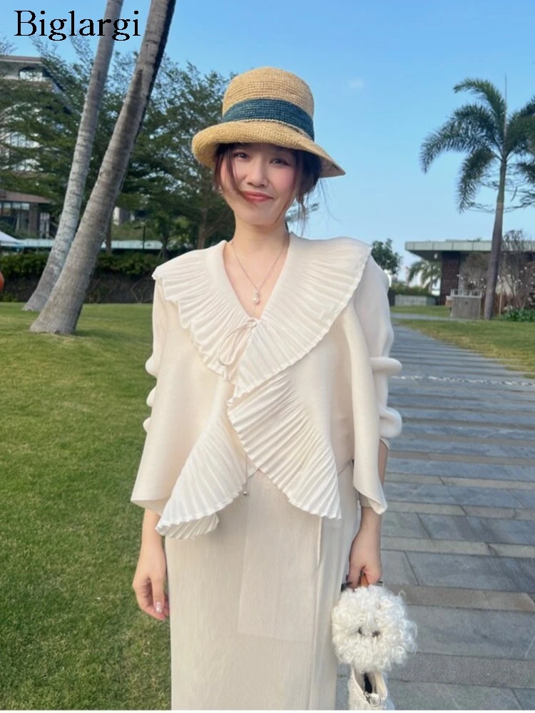 Spring Summer Pleated Blouse Women New Fashion 2026 Elegant Ruffled Long Sleeve Cardigan Ladies Tops V-neck Woman Shirt Blusa
Spring Summer Pleated Blouse Women New Fashion 2026 Elegant Ruffled Long Sleeve Cardigan Ladies Tops V-neck Woman Shirt Blusa
