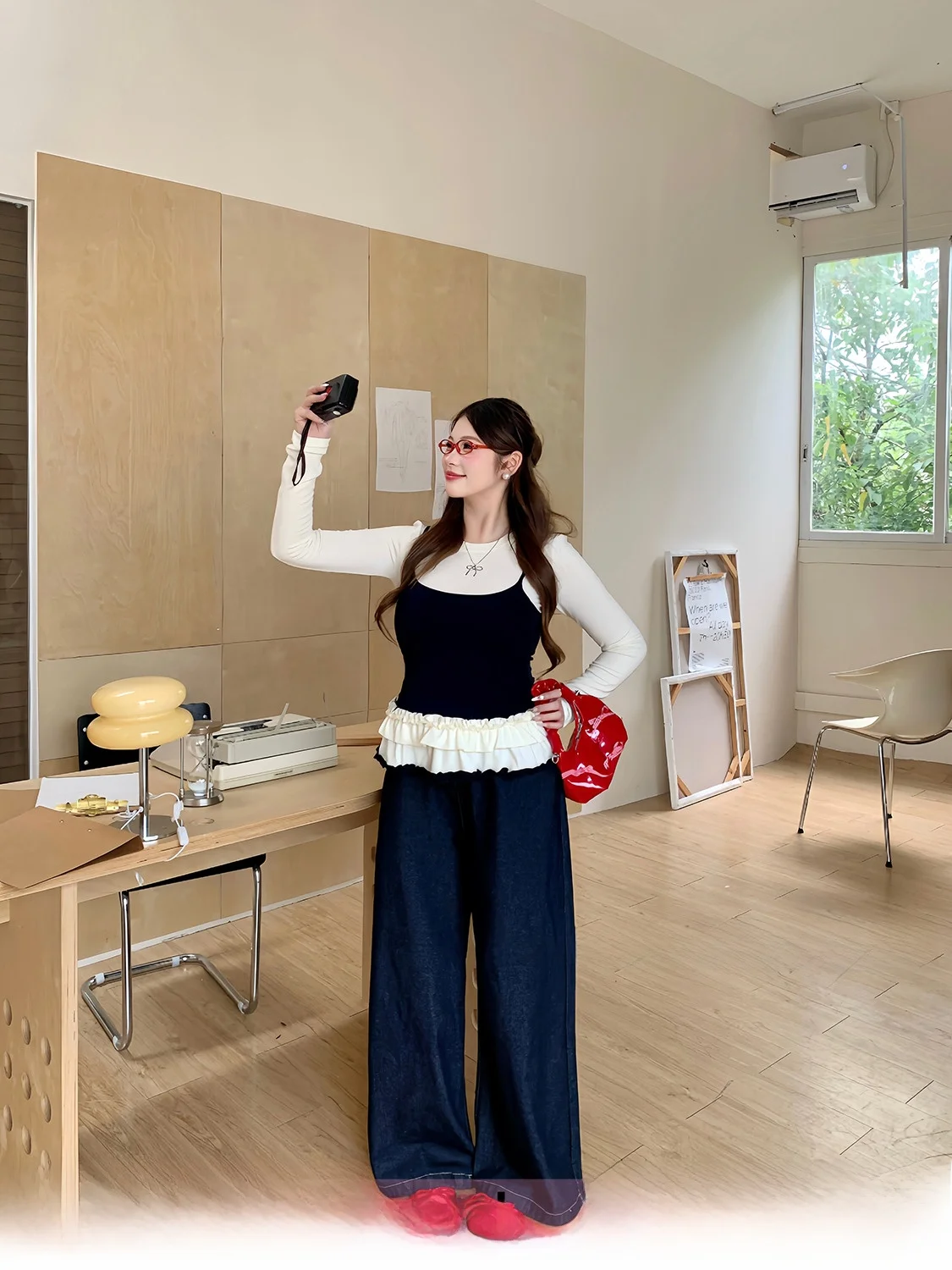 SOUL корейский комплект больших размеров, цветные джинсы с рюшами и высокой талией, свободный крой, повседневные длинные свечи, круглые Ne Dr
SOUL корейский комплект больших размеров, цветные джинсы с рюшами и высокой талией, свободный крой, повседневные длинные свечи, круглые Ne Dr