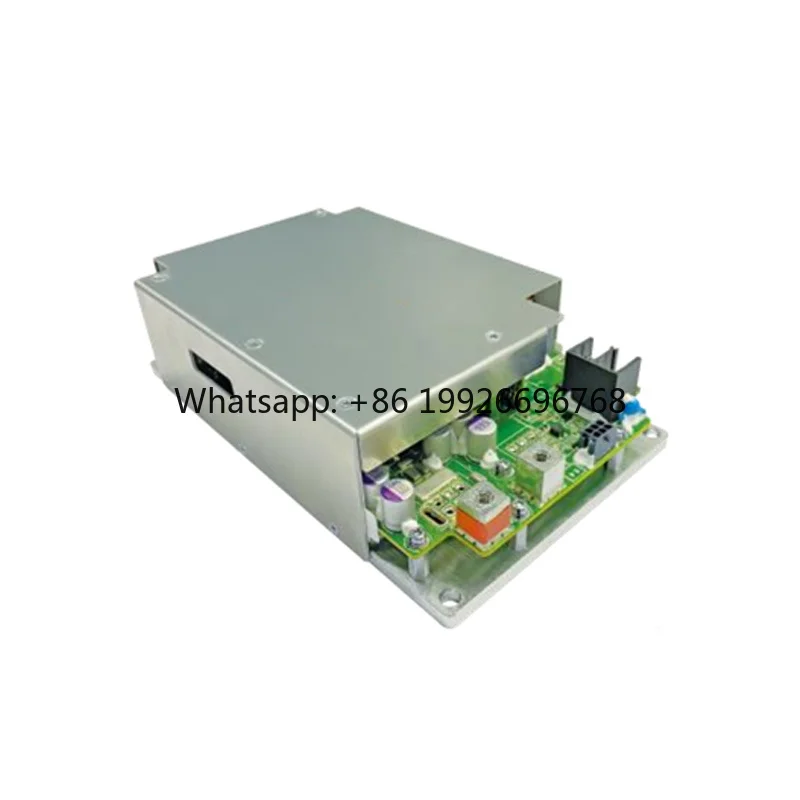 200Vdc~850Vdc to 12V 24V Buck Isolated DC-DC Charger 12V 1.5kw 2kw 2.5Kw 3Kw 400V 540V to 13.8V 27.5V EV Dc-dc Converters Module
200Vdc~850Vdc to 12V 24V Buck Isolated DC-DC Charger 12V 1.5kw 2kw 2.5Kw 3Kw 400V 540V to 13.8V 27.5V EV Dc-dc Converters Module