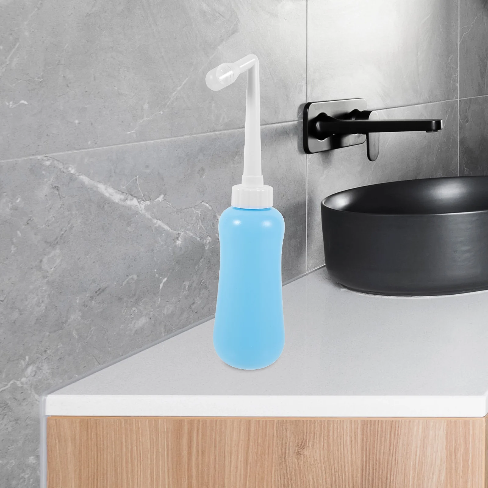 H held Bottle 450ML Blue Feminine Cleaning Cleaner Postpartum Travel Portable Hygiene Washer Pregnant Relief
H held Bottle 450ML Blue Feminine Cleaning Cleaner Postpartum Travel Portable Hygiene Washer Pregnant Relief