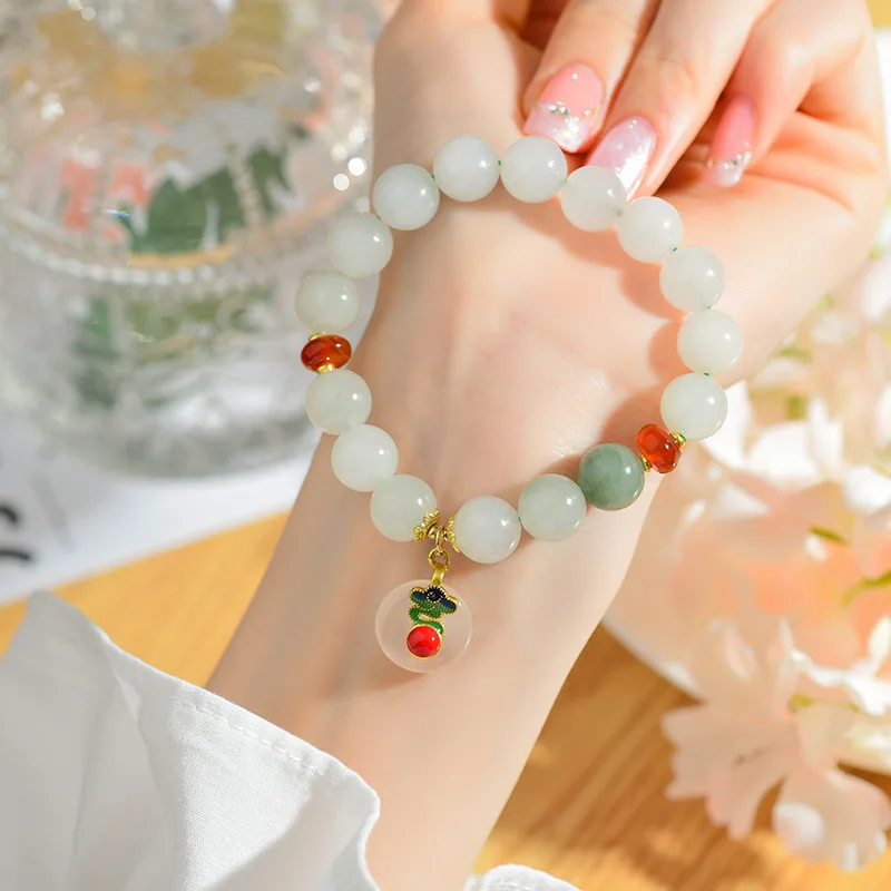 Натуральный нефрит в древнем стиле Тяньшань нефритовый браслет с пряжкой мира кулон Ханфу китайский аксессуар праздничный подарок
Натуральный нефрит в древнем стиле Тяньшань нефритовый браслет с пряжкой мира кулон Ханфу китайский аксессуар праздничный подарок