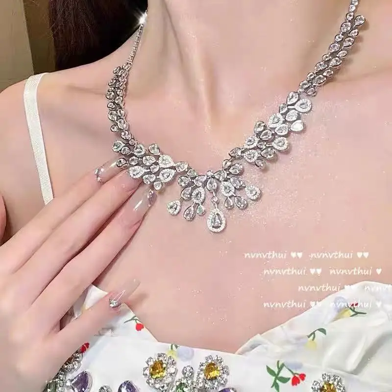 CC Wedding Jewelry Sets for Women Bridal Dress Engagement Party Chocker Necklace Drop Earring Sets Accessories
CC Wedding Jewelry Sets for Women Bridal Dress Engagement Party Chocker Necklace Drop Earring Sets Accessories