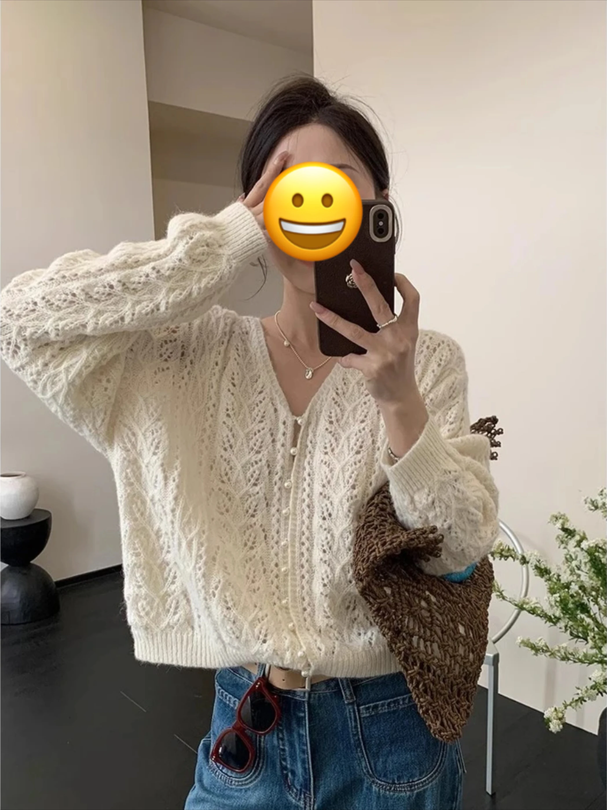 Белый кружевной V-Ne Long Sve вязаный открытый кардиган женский летний ремешок из ледяного шелка с защитой от солнца маленький топ свободного покроя 
Белый кружевной V-Ne Long Sve вязаный открытый кардиган женский летний ремешок из ледяного шелка с защитой от солнца маленький топ свободного покроя