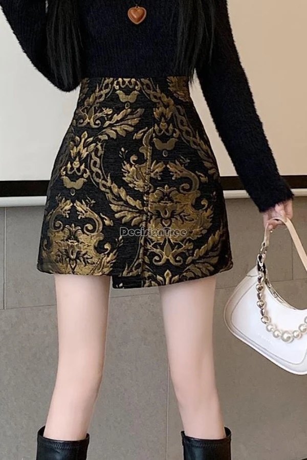2025 new chinese retro fashion national style women short tang suit skirt jacquard embroidery women daily half short skirt dress
2025 new chinese retro fashion national style women short tang suit skirt jacquard embroidery women daily half short skirt dress