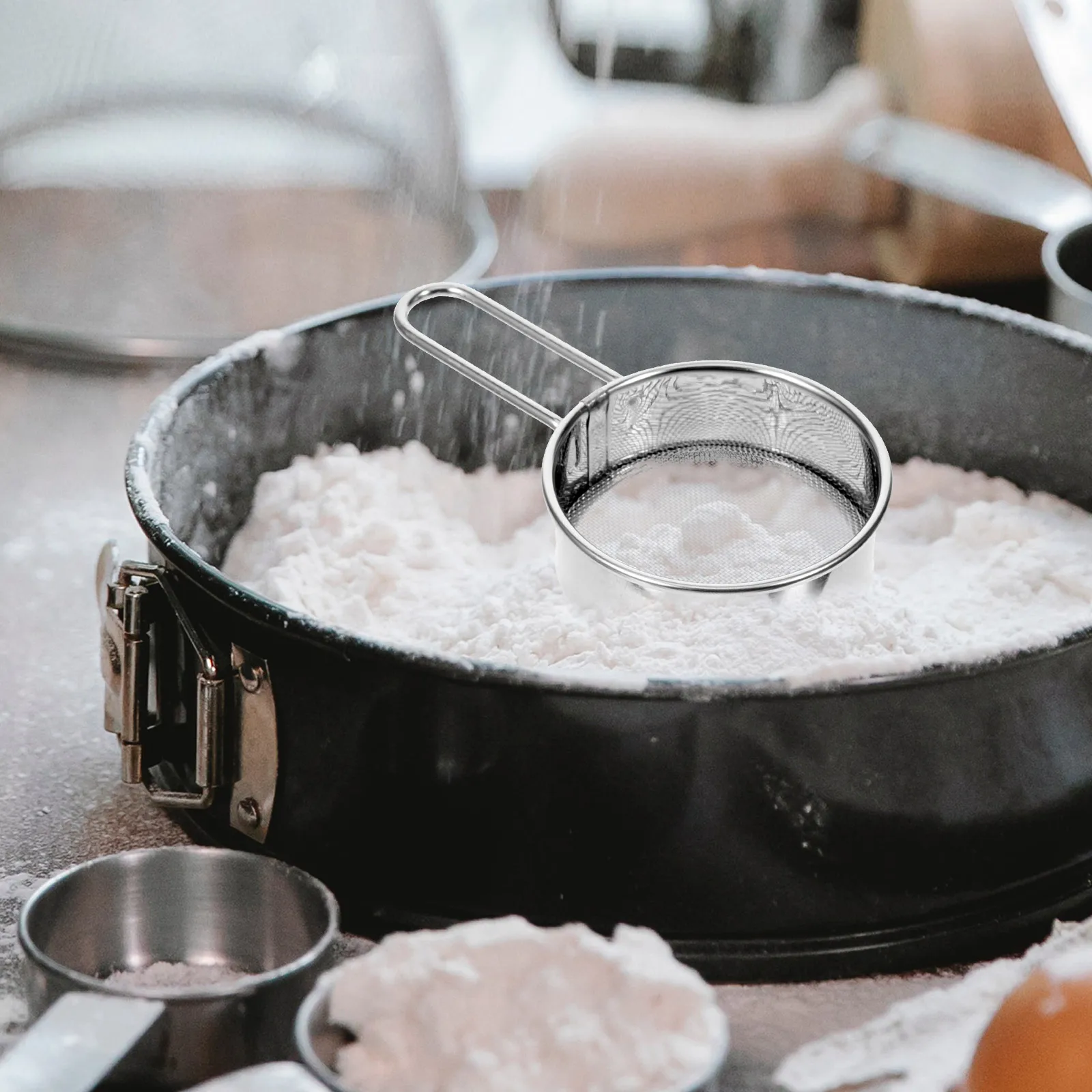 2pcs Handheld Flour Sifter Stainless Steel Fine Mesh Sieve For Baking Kitchen Strainer Powder Sugar Filter Sifter Tool
2pcs Handheld Flour Sifter Stainless Steel Fine Mesh Sieve For Baking Kitchen Strainer Powder Sugar Filter Sifter Tool