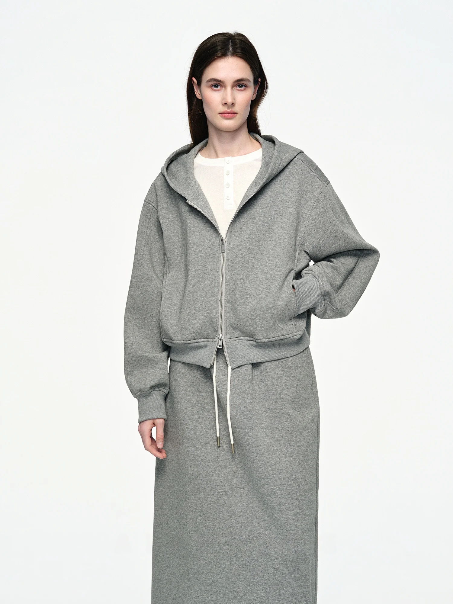 Aiyutong Casual Loose Sweatshirt Skirt Set Spring Autumn Comfortable Sporty Style High Waist Cotton Blend Zipper Closure
Aiyutong Casual Loose Sweatshirt Skirt Set Spring Autumn Comfortable Sporty Style High Waist Cotton Blend Zipper Closure