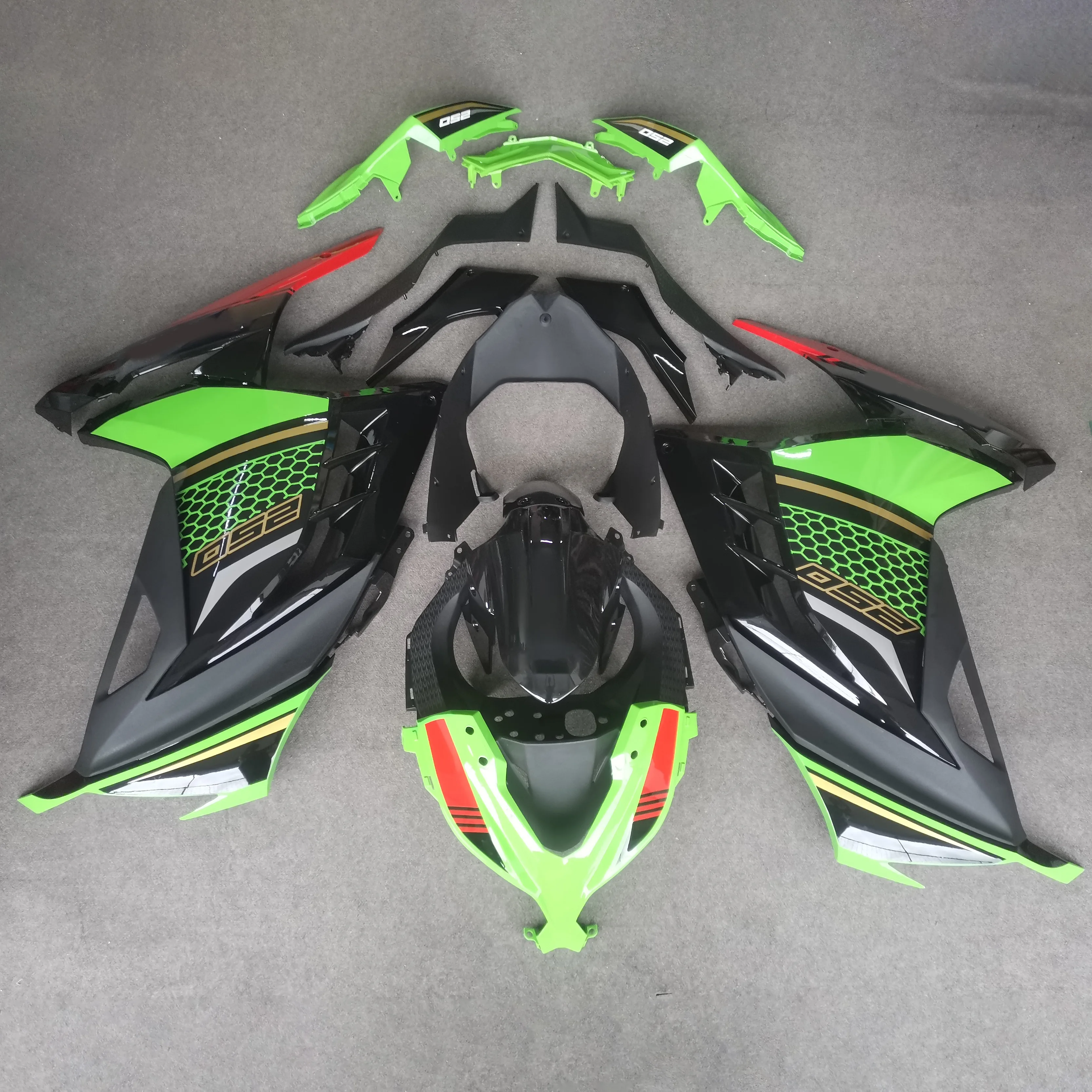 Подходит для 2013 - 2018 Kawasaki Ninja 300 EX300 аксессуары для мотоциклов комплект обтекателей кузов NINJA300 EX 300 2016 2015 2017 2014
Подходит для 2013 - 2018 Kawasaki Ninja 300 EX300 аксессуары для мотоциклов комплект обтекателей кузов NINJA300 EX 300 2016 2015 2017 2014