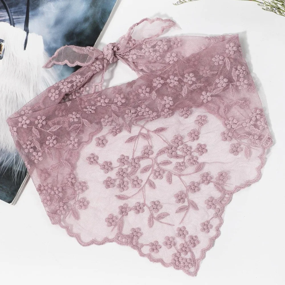 Новый ажурный треугольный шарф-косынка с кружевом, повязка на запястье, украшение для волос, очаровательный головной убор для женщин и девушек
Новый ажурный треугольный шарф-косынка с кружевом, повязка на запястье, украшение для волос, очаровательный головной убор для женщин и девушек