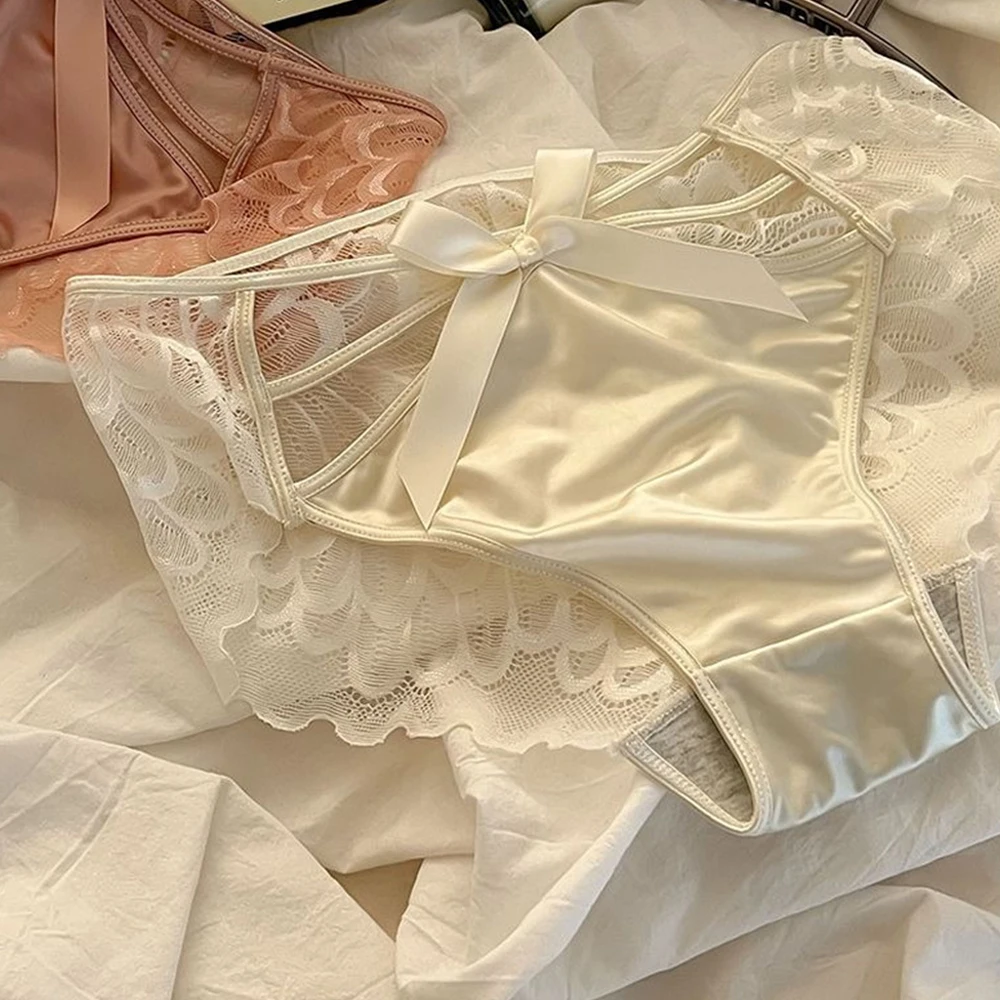 Ladies Sexy Mesh Panties High-waist Seamless Lace Underwear Briefs Transparent Silk Women Cotton Health Knickers Lingerie
Ladies Sexy Mesh Panties High-waist Seamless Lace Underwear Briefs Transparent Silk Women Cotton Health Knickers Lingerie