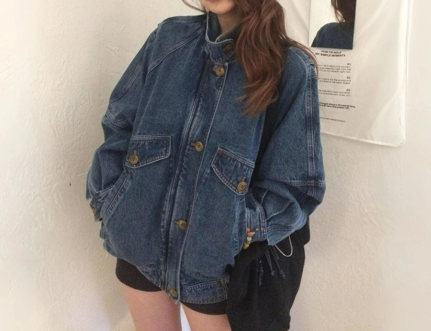 2025 Dark Blue Washed Vintage Denim Jacket for Women Autumn Design Sense Casual Versatile Denim Jacket
2025 Dark Blue Washed Vintage Denim Jacket for Women Autumn Design Sense Casual Versatile Denim Jacket