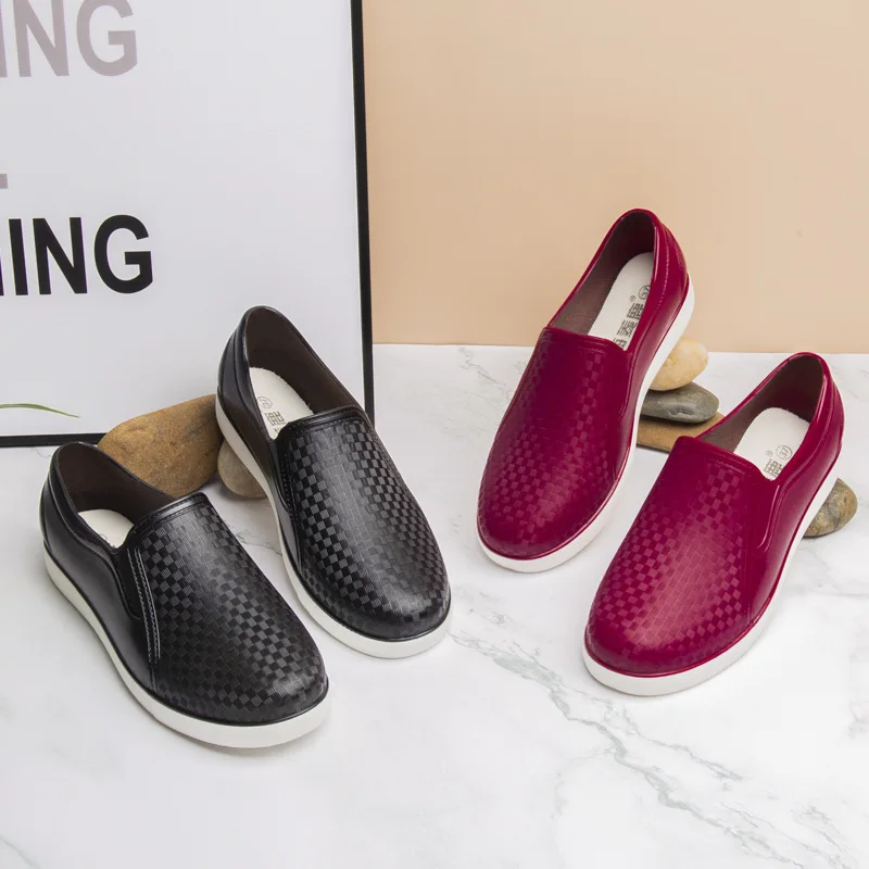 Low-Top Women's Rain Boots Slip-On Water Shoes Waterproof Spring Autumn Flat Bottom Booties for Car Wash Kitchen Work
Low-Top Women's Rain Boots Slip-On Water Shoes Waterproof Spring Autumn Flat Bottom Booties for Car Wash Kitchen Work
