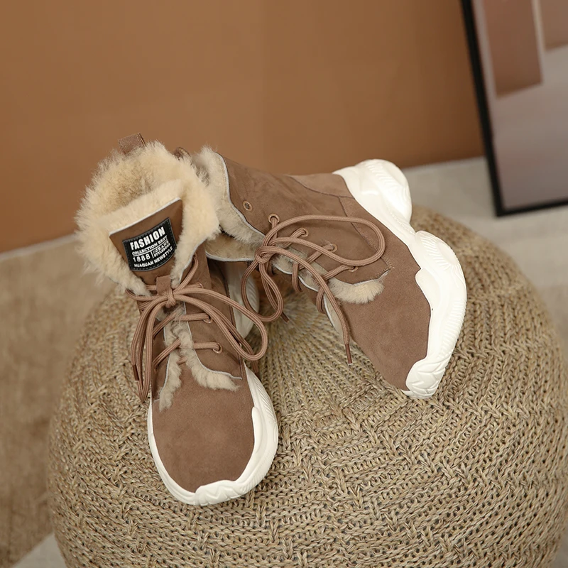 2022 Women's Genuine Leather Snow Boots Waterproof Non-slip Ankle Boots Platform Warm Wool Women's Winter Shoes Free Shipping
2022 Women's Genuine Leather Snow Boots Waterproof Non-slip Ankle Boots Platform Warm Wool Women's Winter Shoes Free Shipping