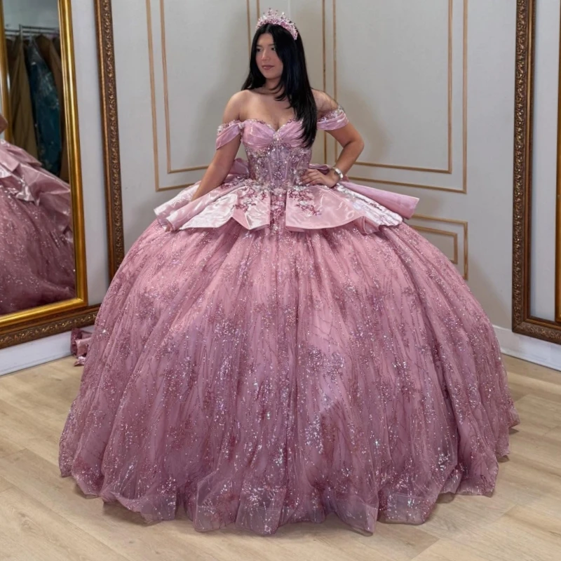 Розовое блестящее платье принцессы Sweet 16, платье Quinceanera, платья с блестками, аппликация, кружево, бусины, бант, тюль, вечерние, день рождения, Vestidos 15 De
Розовое блестящее платье принцессы Sweet 16, платье Quinceanera, платья с блестками, аппликация, кружево, бусины, бант, тюль, вечерние, день рождения, Vestidos 15 De