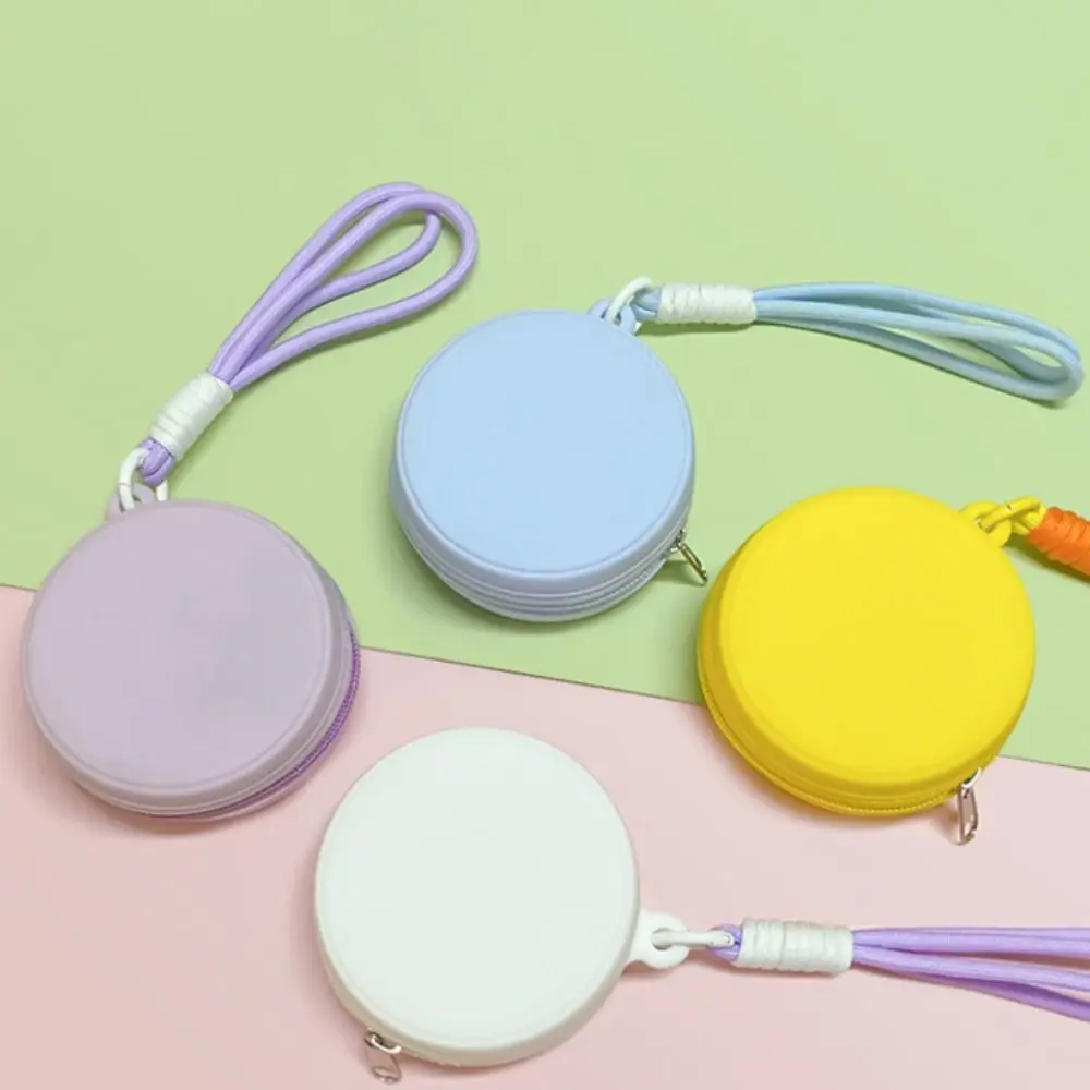 Multifunctional Silicone Earphone Bag Zipper Portable Waterproof Coin Purse with Rope Round Data Cable Storage Bag Women
Multifunctional Silicone Earphone Bag Zipper Portable Waterproof Coin Purse with Rope Round Data Cable Storage Bag Women