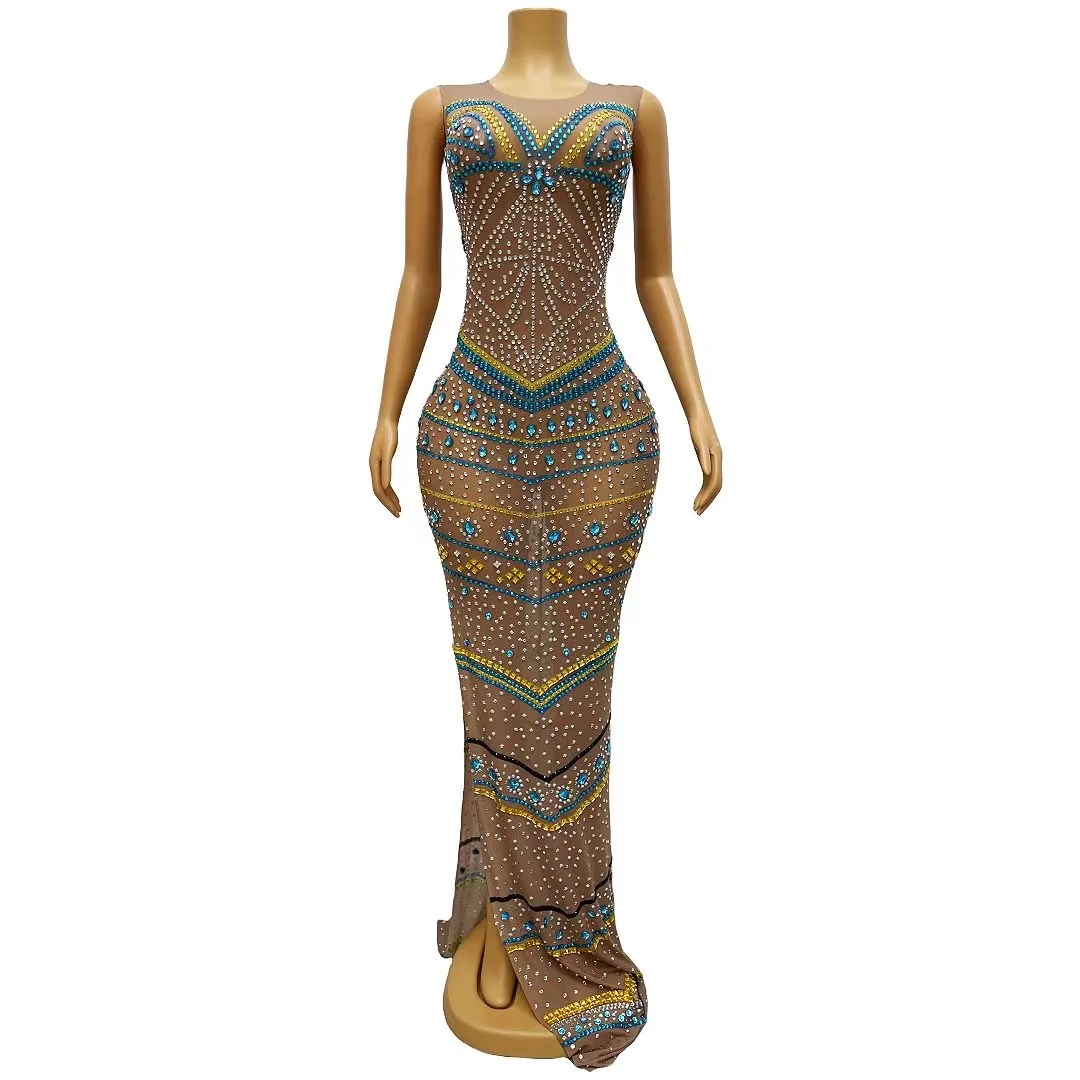 New Design Colorful Rhinestones Mesh Transparent Dress Dancer Costume Evening Birthday Celebrate Dresses qingfeng
New Design Colorful Rhinestones Mesh Transparent Dress Dancer Costume Evening Birthday Celebrate Dresses qingfeng