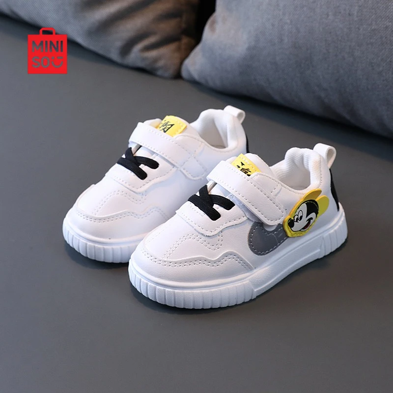 Детские первые ходунки Miniso 2025, повседневная кожаная обувь на мягкой подошве для девочек и мальчиков, обувь унисекс для малышей
Детские первые ходунки Miniso 2025, повседневная кожаная обувь на мягкой подошве для девочек и мальчиков, обувь унисекс для малышей