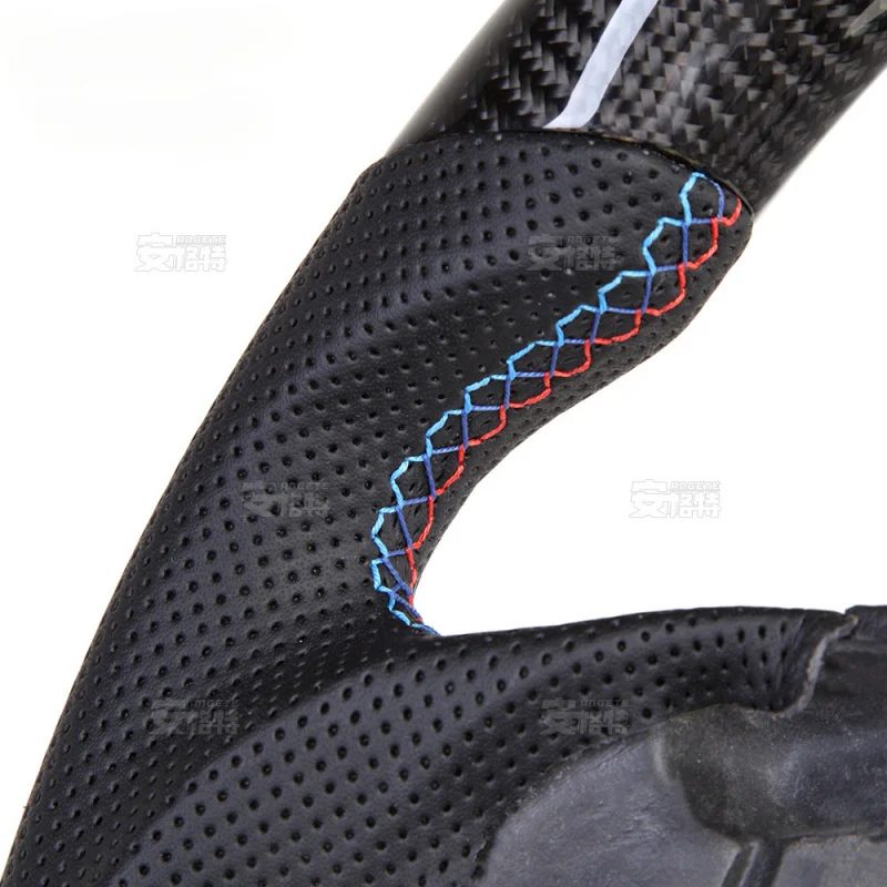 For BMW E61 LED Carbon Fiber Smart Sport Steering Wheel Assembly (Custom Modified Part)
For BMW E61 LED Carbon Fiber Smart Sport Steering Wheel Assembly (Custom Modified Part)