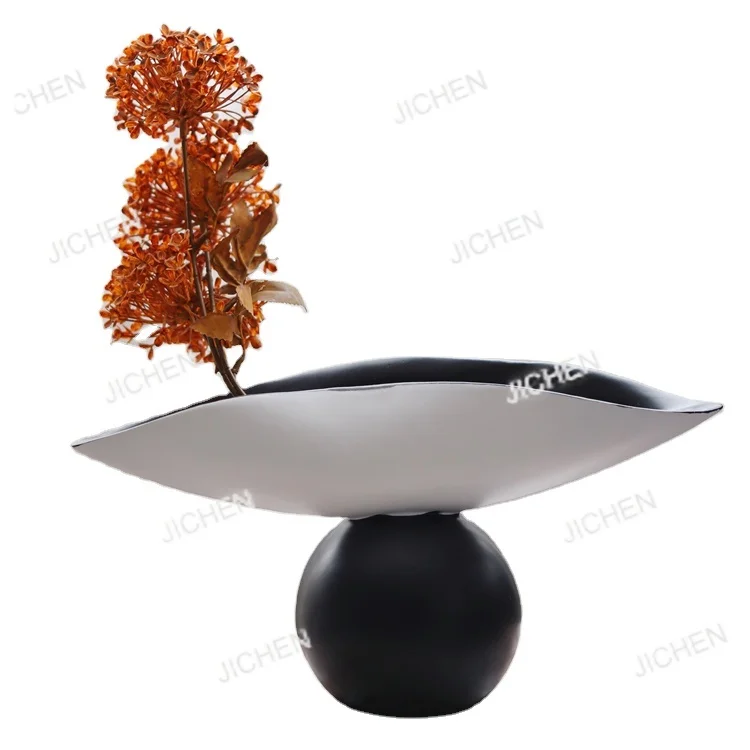 Современная роскошная черно-белая ваза из смолы для декора дома JC
Современная роскошная черно-белая ваза из смолы для декора дома JC