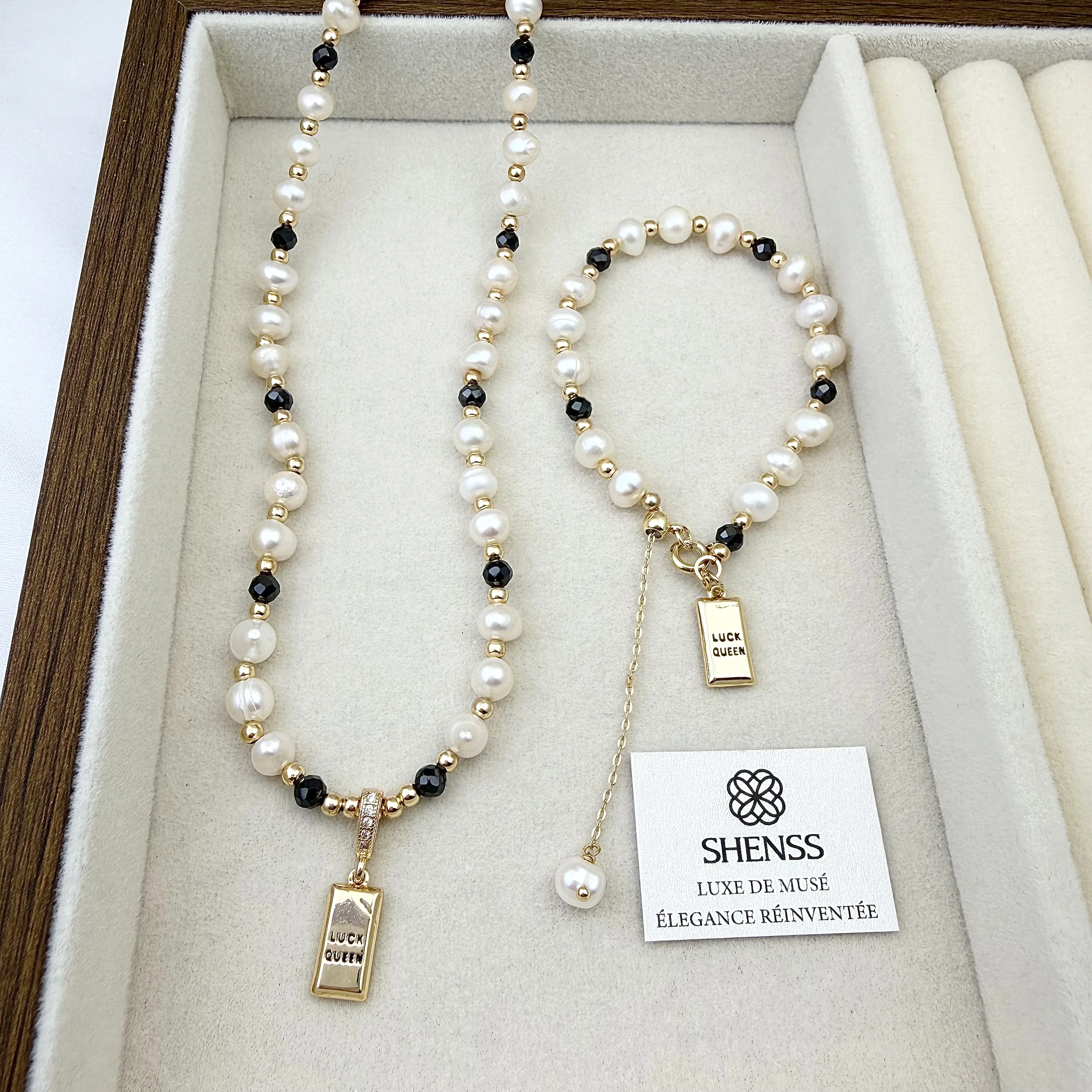 Natural Freshwater Pearl & Black Spinel Jewelry Set | LUCK QUEEN Luxury Necklace & Bracelet | Elegant Versatile Gift for Her
Natural Freshwater Pearl & Black Spinel Jewelry Set | LUCK QUEEN Luxury Necklace & Bracelet | Elegant Versatile Gift for Her