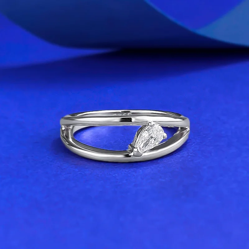 S925 silver new hollowed out pear shaped ring, dot diamond double row ring, women's European and American cross-border fashion b
S925 silver new hollowed out pear shaped ring, dot diamond double row ring, women's European and American cross-border fashion b