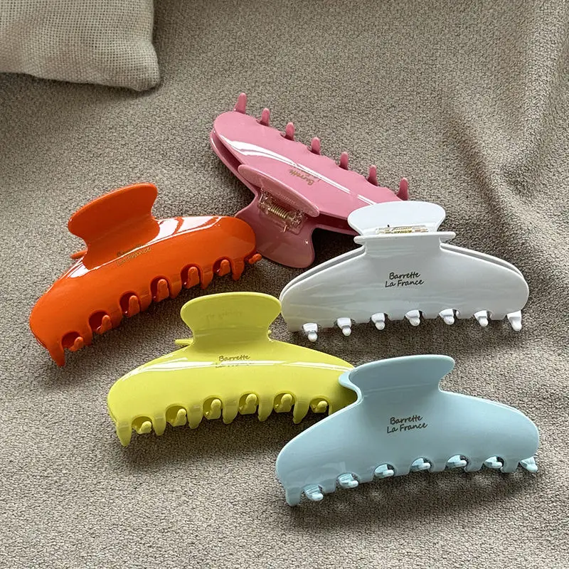 New Design Sweet Style Girl Hair Accessories Fashion Large Solid Acetic Acid Hair Clips Light Luxury Gold Letter Logo Hair Claw
New Design Sweet Style Girl Hair Accessories Fashion Large Solid Acetic Acid Hair Clips Light Luxury Gold Letter Logo Hair Claw